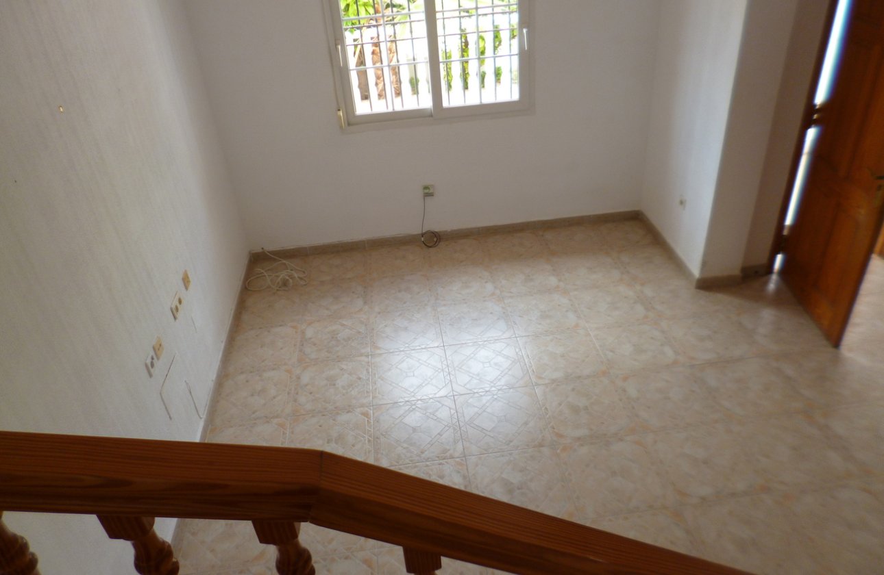 Herverkoop - Town House -
Playa Flamenca - Costa Blanca