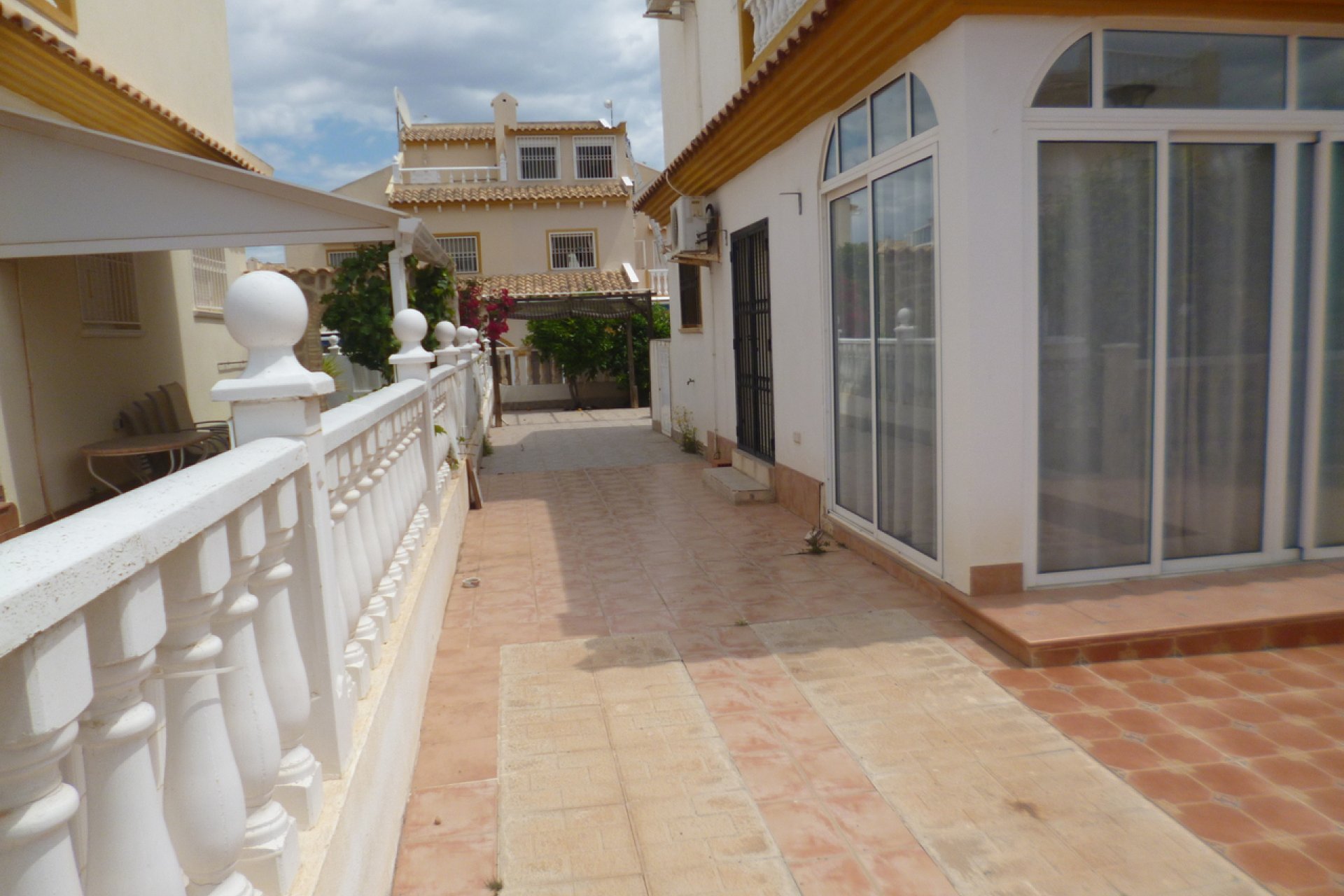 Herverkoop - Town House -
Playa Flamenca - Costa Blanca