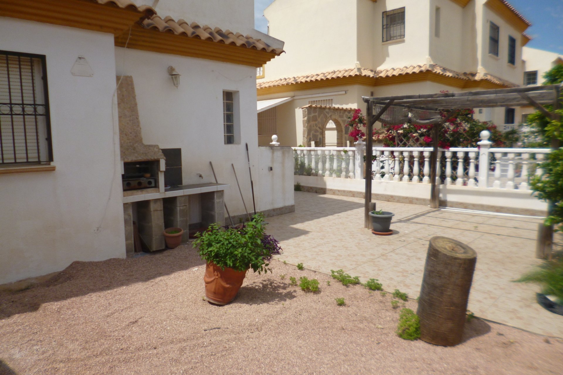 Herverkoop - Town House -
Playa Flamenca - Costa Blanca