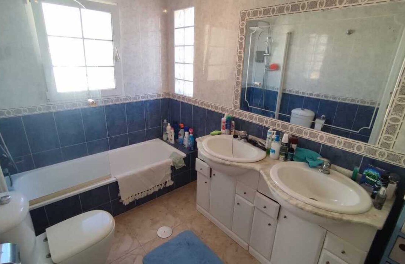 Herverkoop - Town House -
Playa Flamenca - Costa Blanca