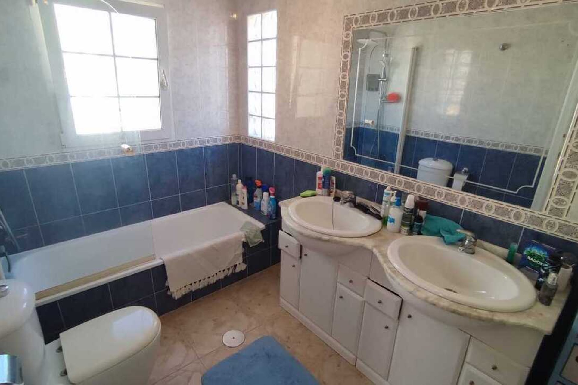Herverkoop - Town House -
Playa Flamenca - Costa Blanca