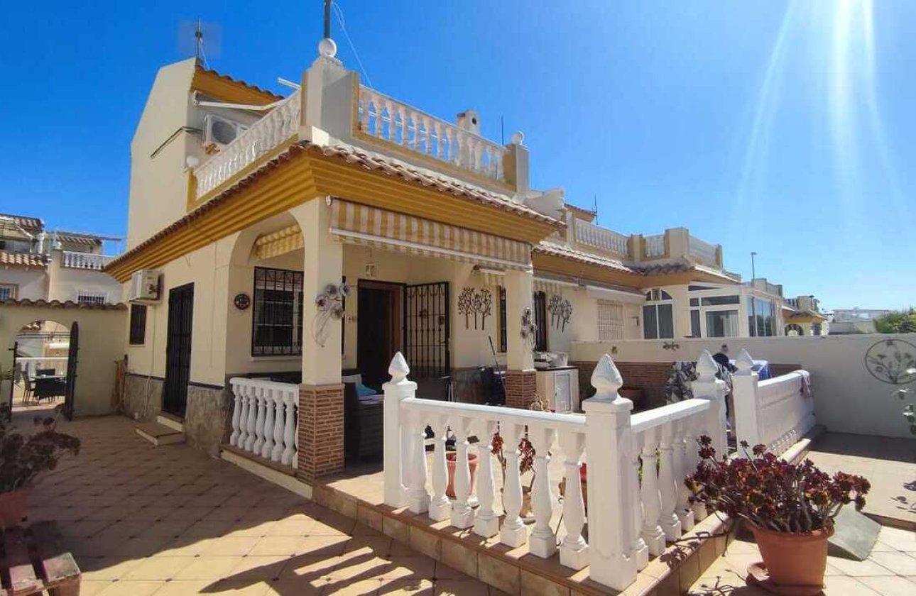 Herverkoop - Town House -
Playa Flamenca - Costa Blanca