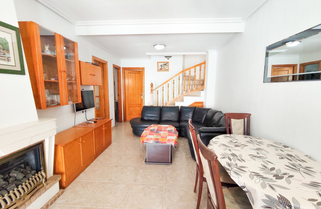Herverkoop - Town House -
Playa Flamenca - Costa Blanca