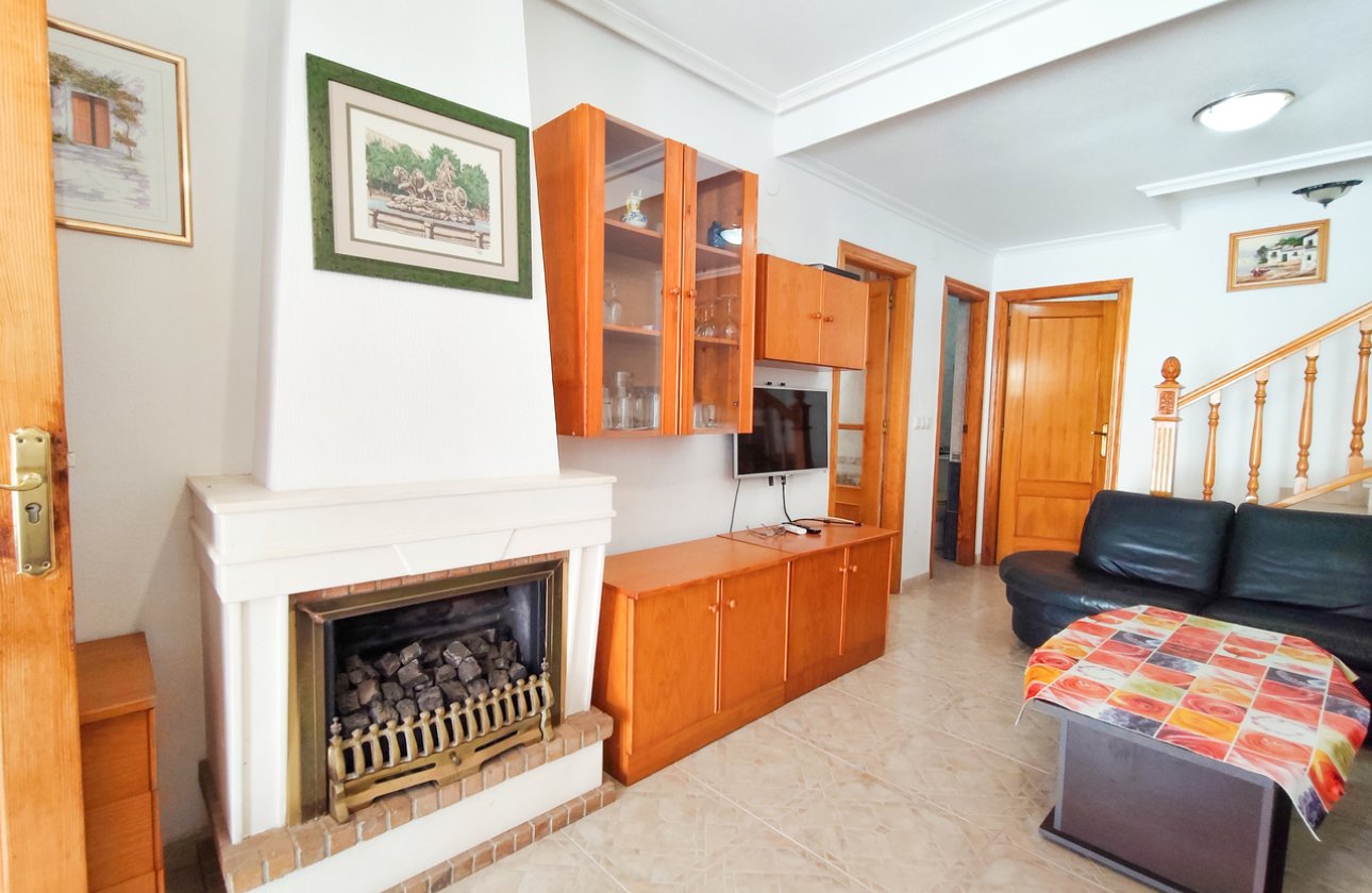 Herverkoop - Town House -
Playa Flamenca - Costa Blanca