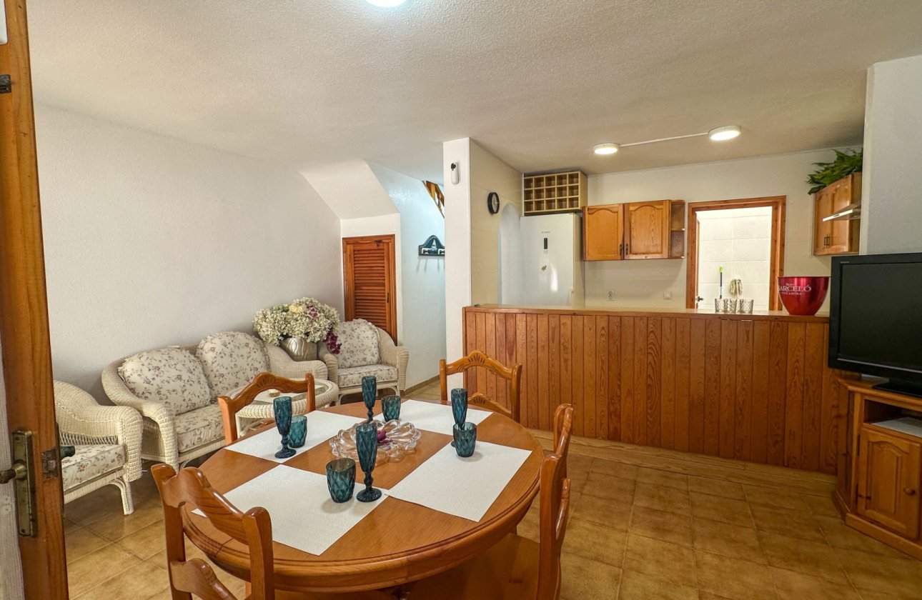 Herverkoop - Town House -
Playa Flamenca - Costa Blanca