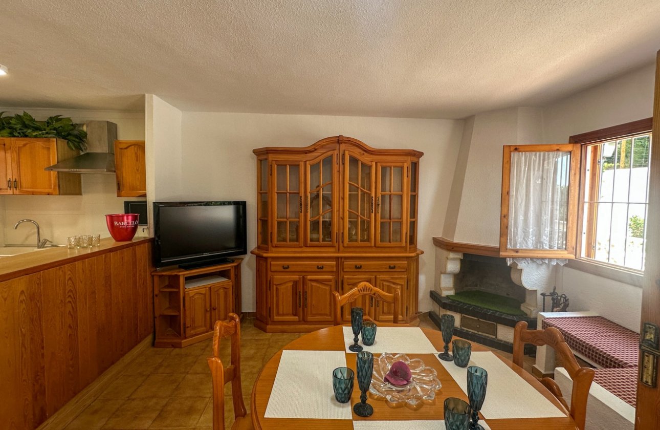 Herverkoop - Town House -
Playa Flamenca - Costa Blanca