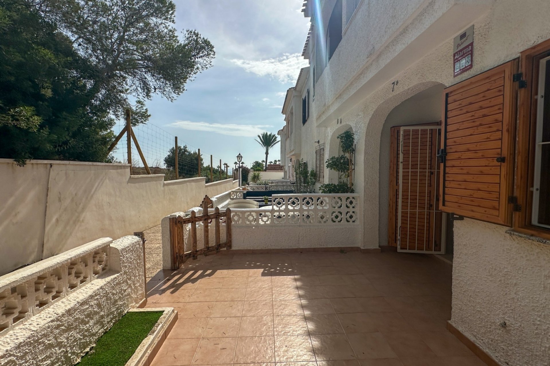 Herverkoop - Town House -
Playa Flamenca - Costa Blanca