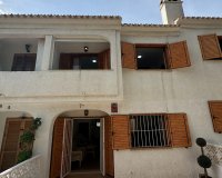 Herverkoop - Town House -
Playa Flamenca - Costa Blanca