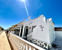 Herverkoop - Town House -
Punta Prima - Costa Blanca