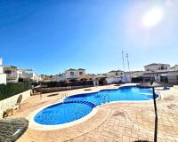 Herverkoop - Town House -
Punta Prima - Costa Blanca