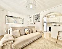 Herverkoop - Town House -
Punta Prima - Costa Blanca