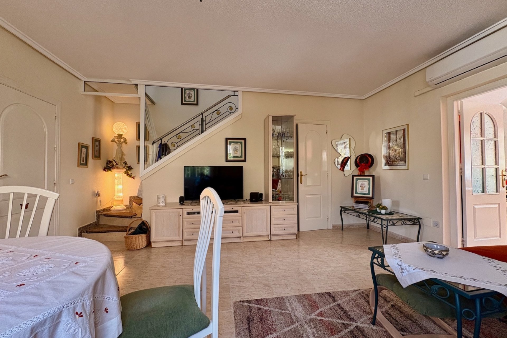 Herverkoop - Town House -
Rojales - Inland