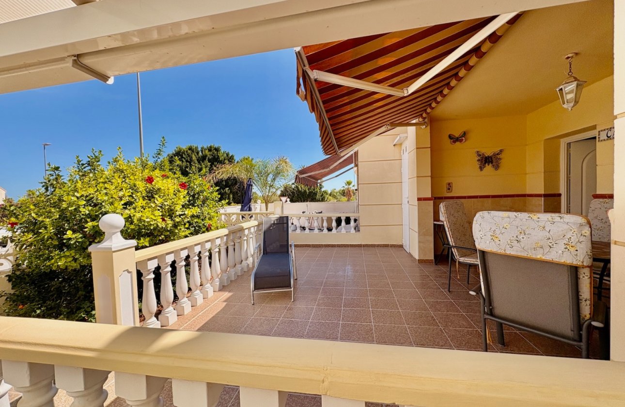 Herverkoop - Town House -
Rojales - Inland