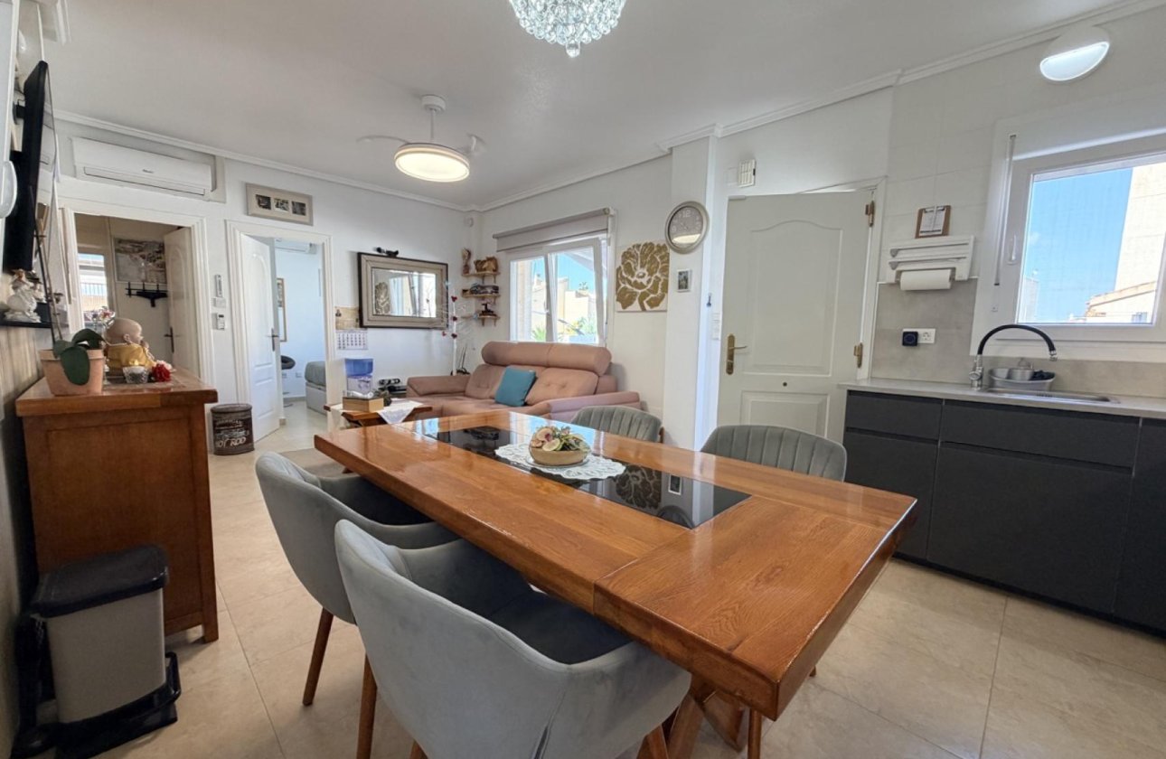 Herverkoop - Town House -
Rojales - Inland