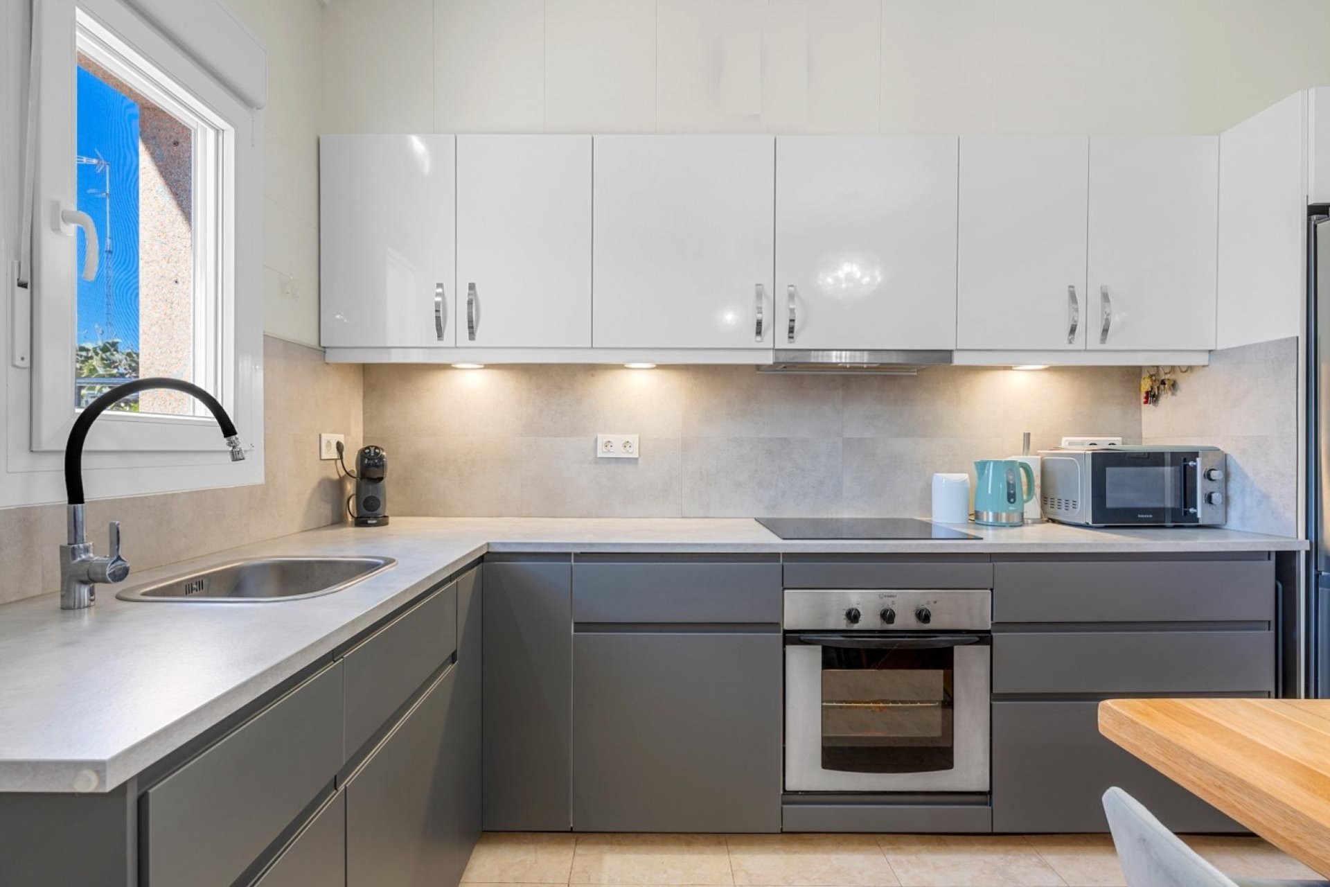 Herverkoop - Town House -
Rojales - Inland