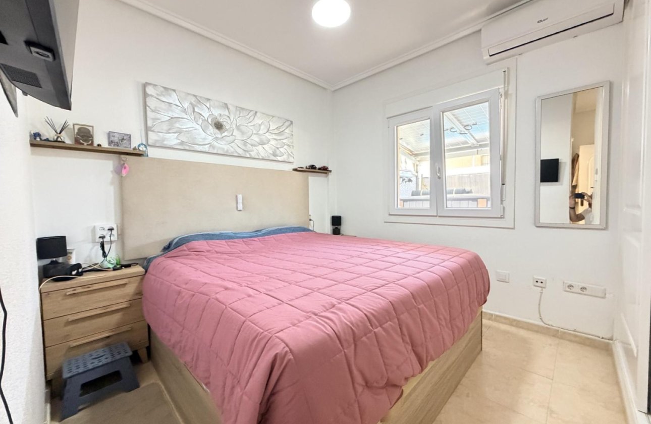 Herverkoop - Town House -
Rojales - Inland