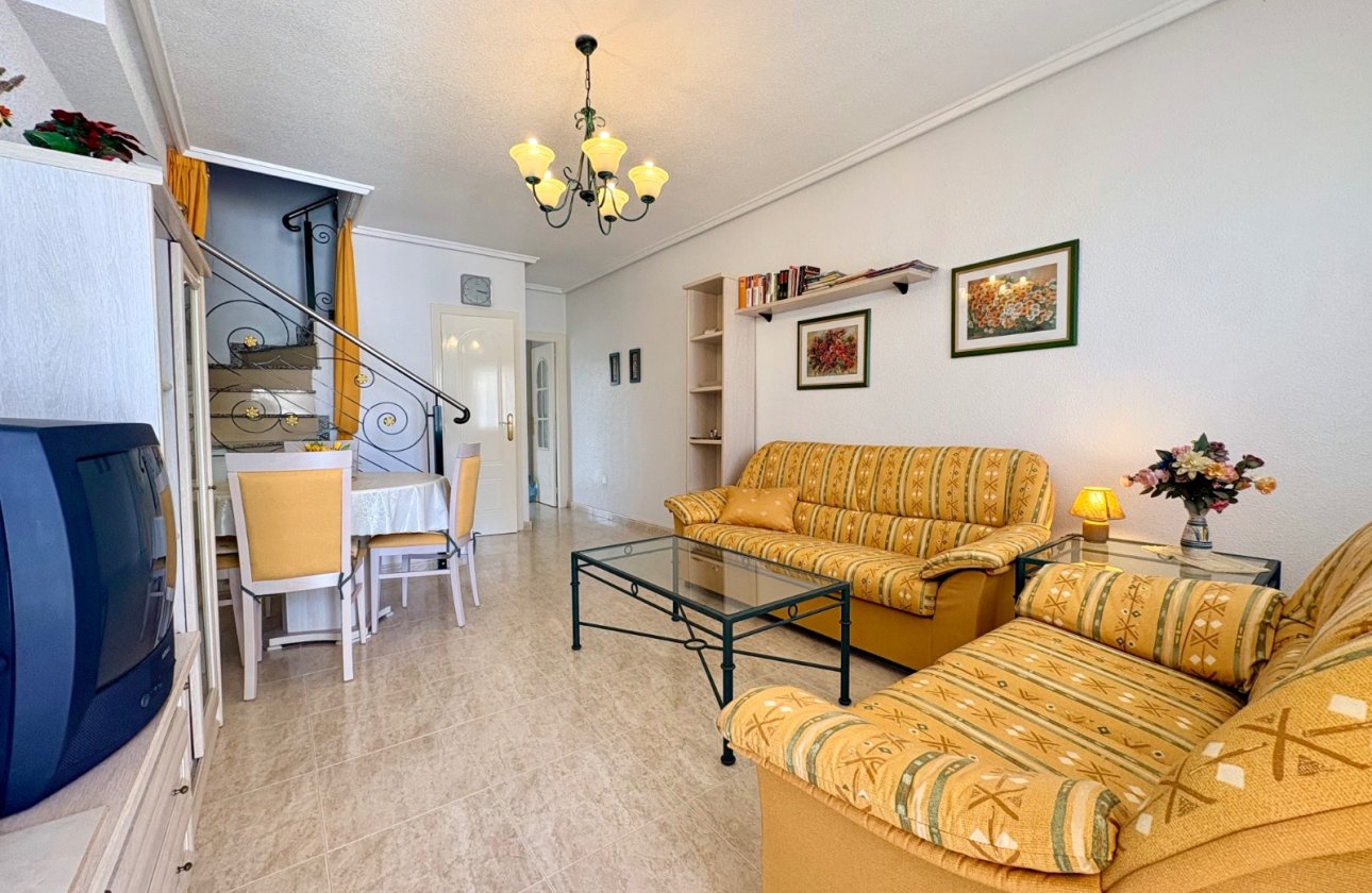 Herverkoop - Town House -
Rojales - Inland