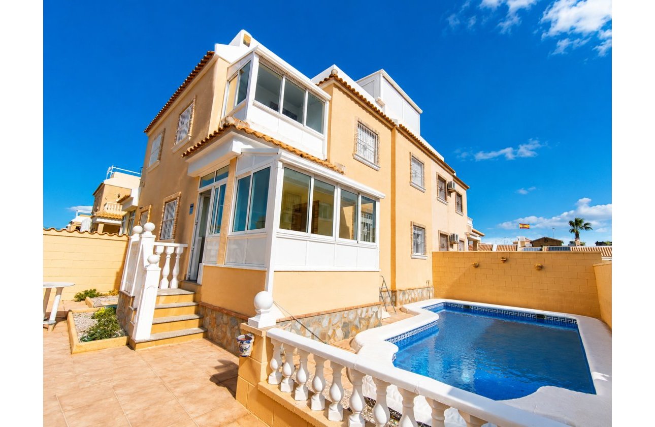 Herverkoop - Town House -
Rojales - Inland