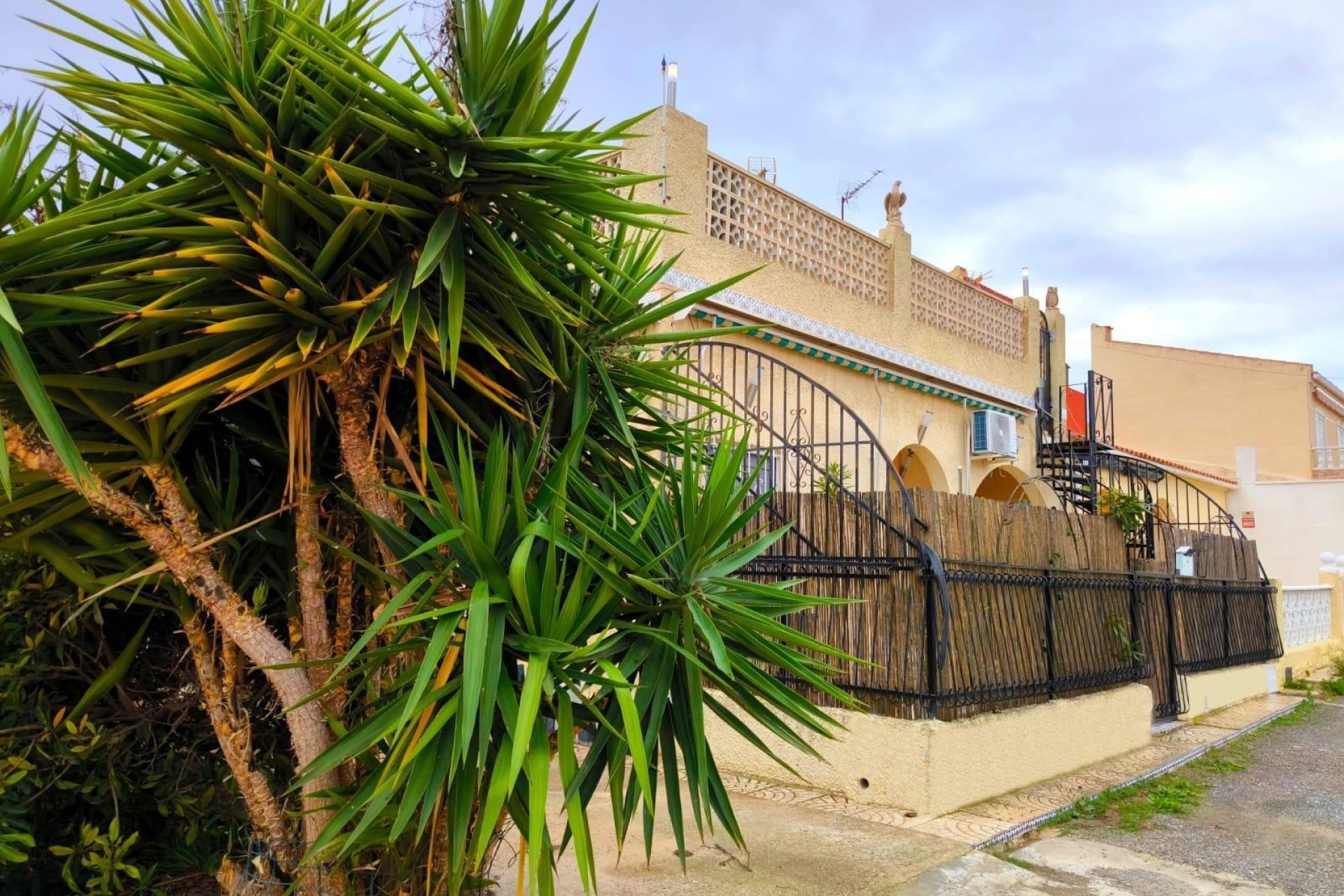 Herverkoop - Town House -
San Fulgencio - La Marina - Urb. La Marina