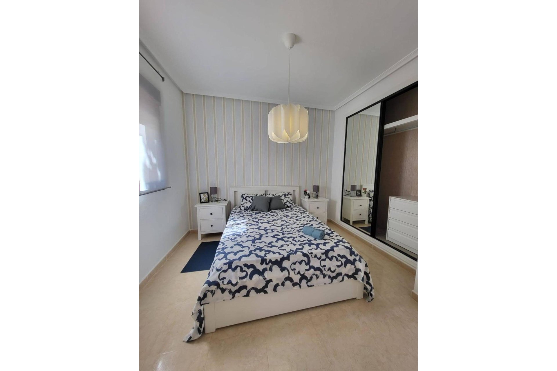 Herverkoop - Town House -
San Miguel de Salinas - Ciudad De Las Comunicaciones