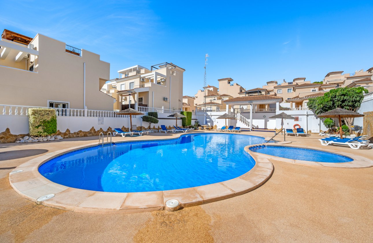 Herverkoop - Town House -
San Miguel de Salinas - Costa Blanca