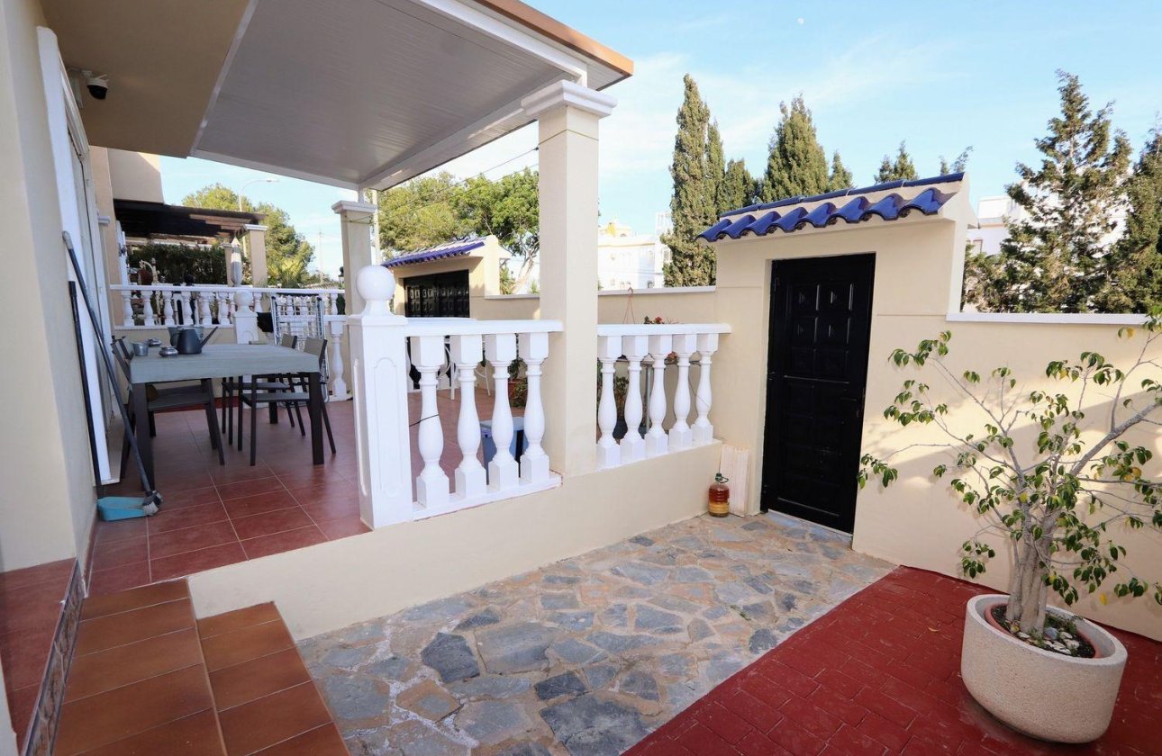 Herverkoop - Town House -
San Miguel de Salinas - El Galán