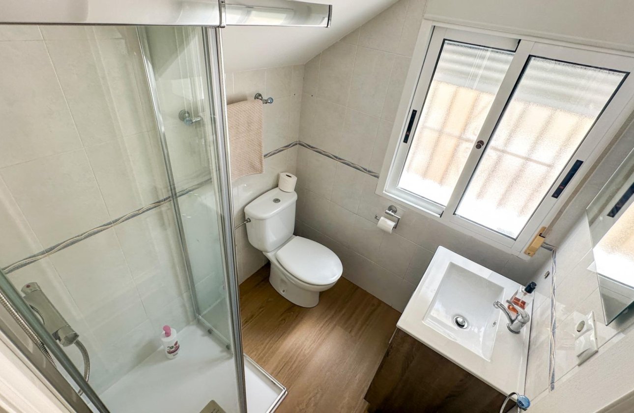 Herverkoop - Town House -
San Miguel de Salinas - El Galán