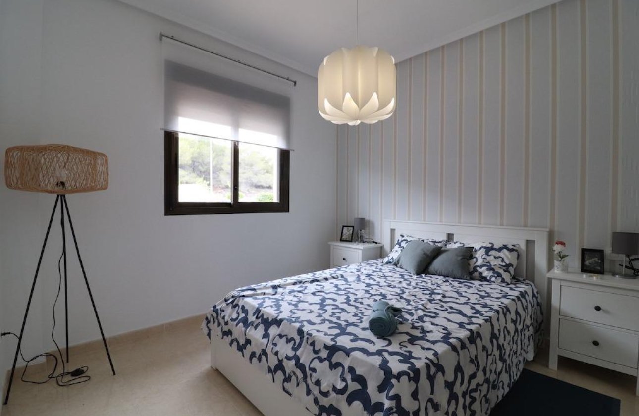 Herverkoop - Town House -
San Miguel de Salinas - Inland