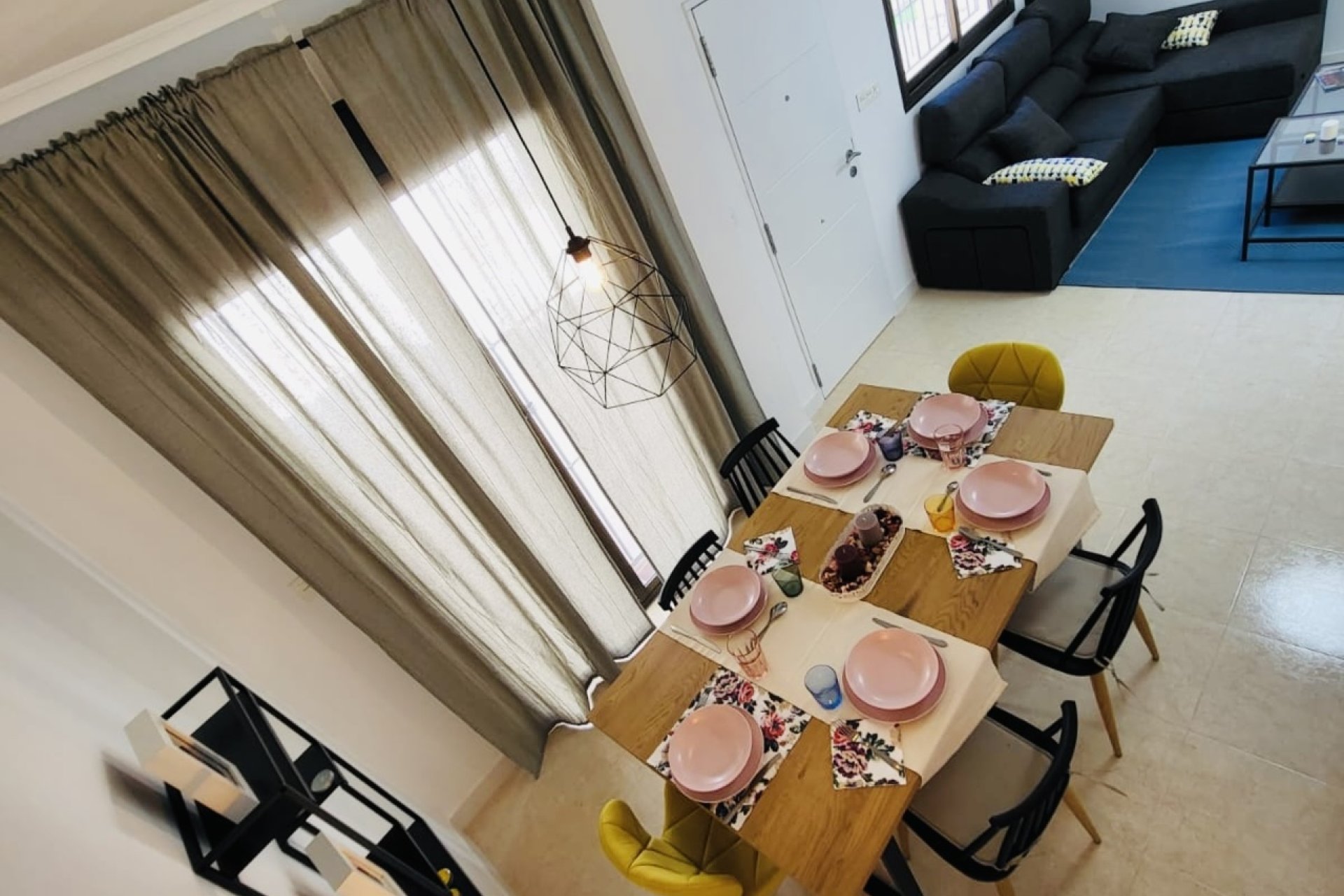 Herverkoop - Town House -
San Miguel de Salinas - Inland