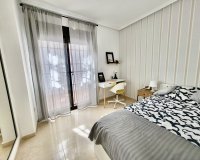 Herverkoop - Town House -
San Miguel de Salinas - Inland