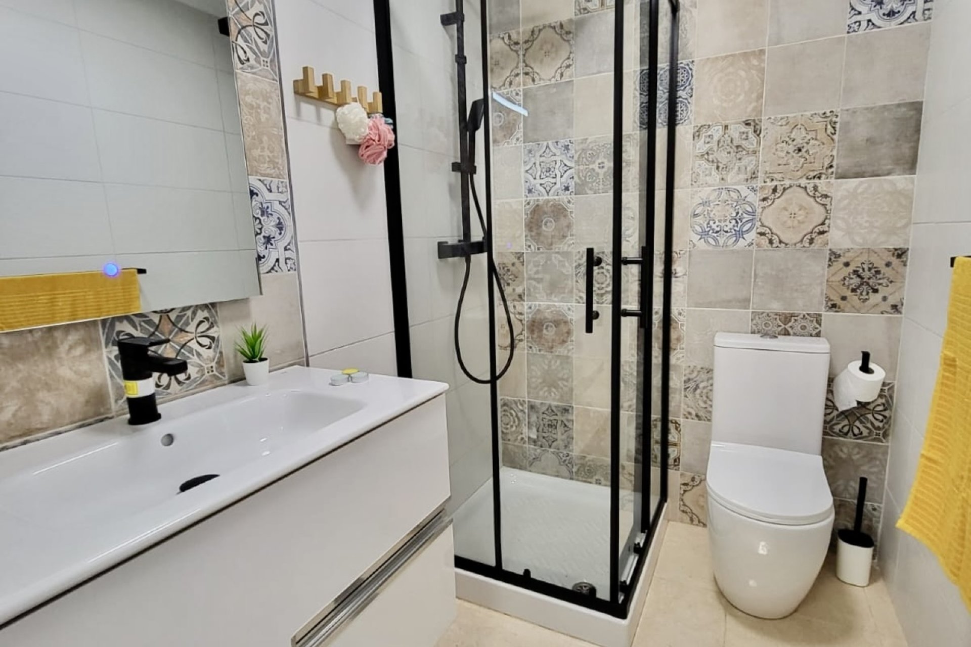 Herverkoop - Town House -
San Miguel de Salinas - Inland