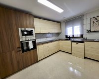 Herverkoop - Town House -
San Miguel de Salinas - Inland