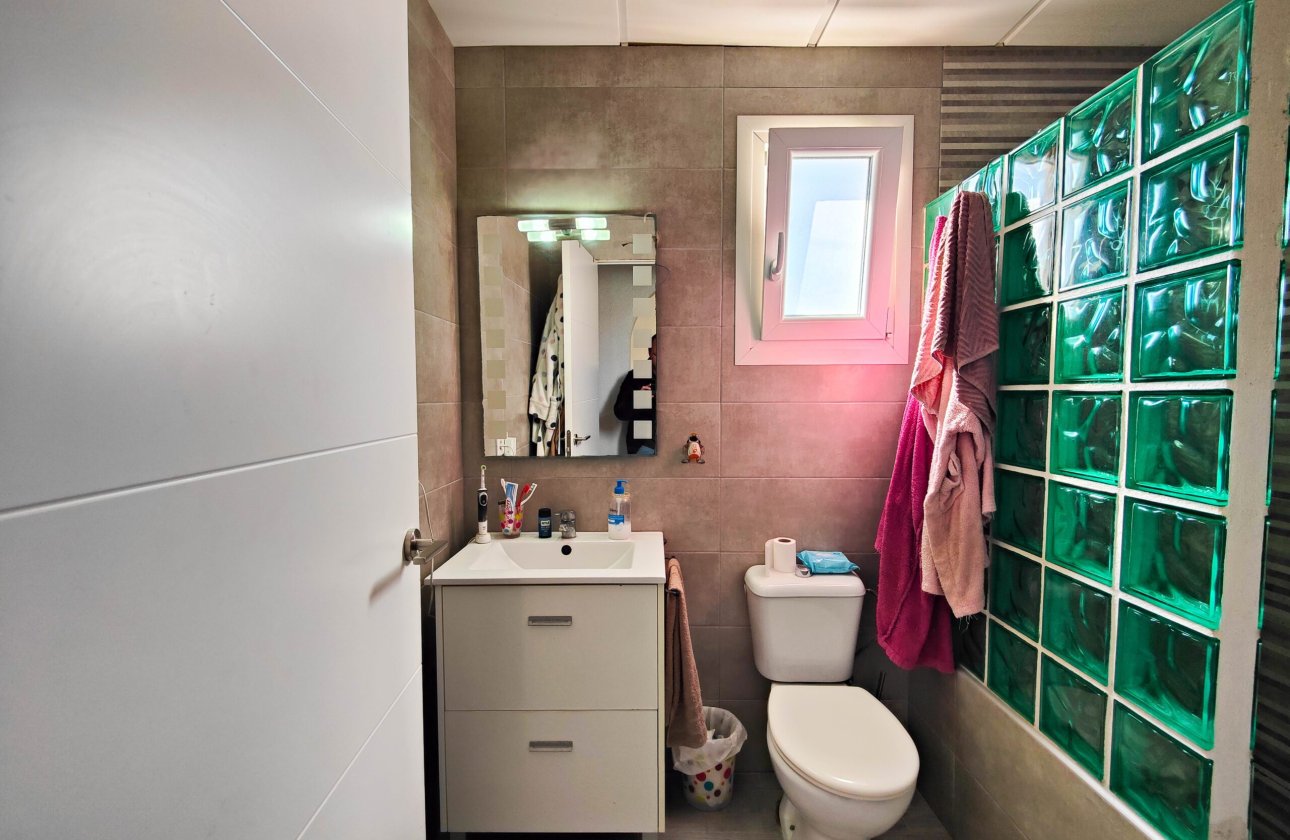 Herverkoop - Town House -
San Miguel de Salinas - Inland