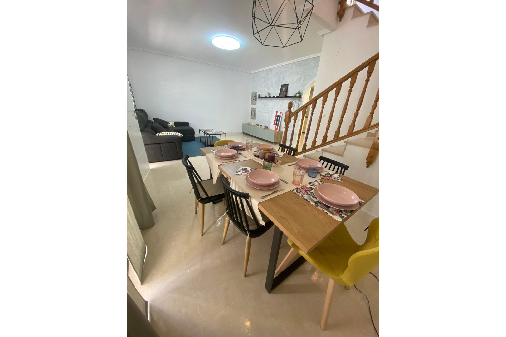 Herverkoop - Town House -
San Miguel de Salinas - Inland