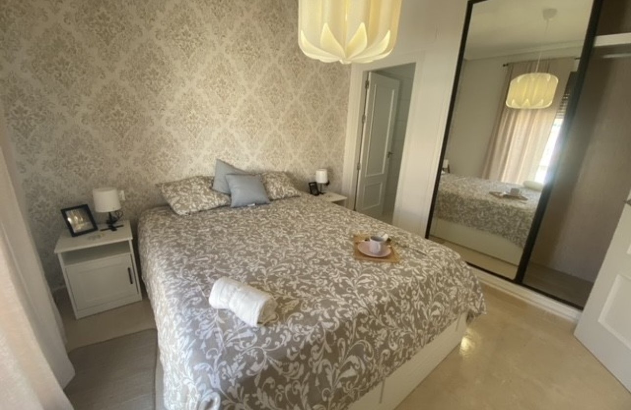 Herverkoop - Town House -
San Miguel de Salinas - Inland