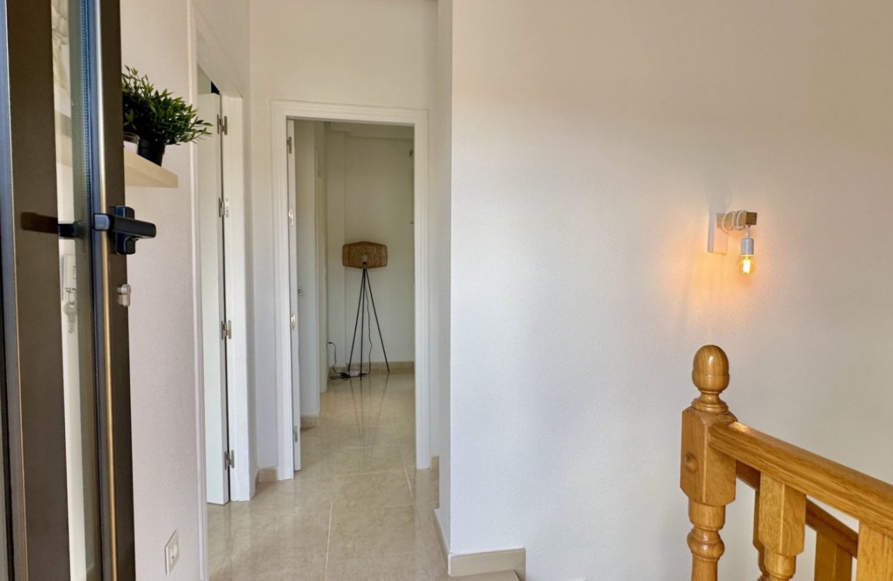 Herverkoop - Town House -
San Miguel de Salinas - Inland