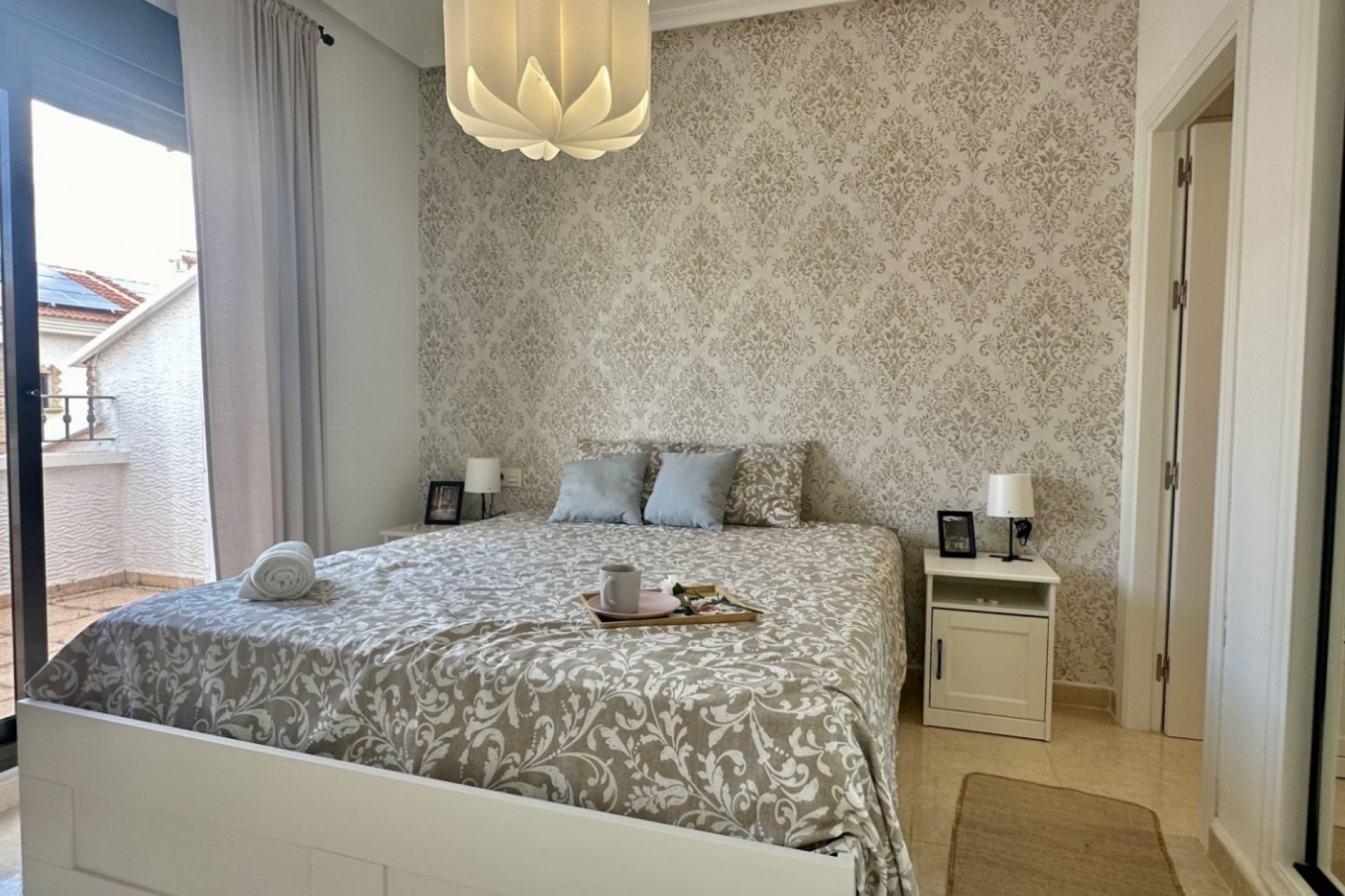 Herverkoop - Town House -
San Miguel de Salinas - Inland