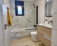 Herverkoop - Town House -
San Miguel de Salinas - Inland