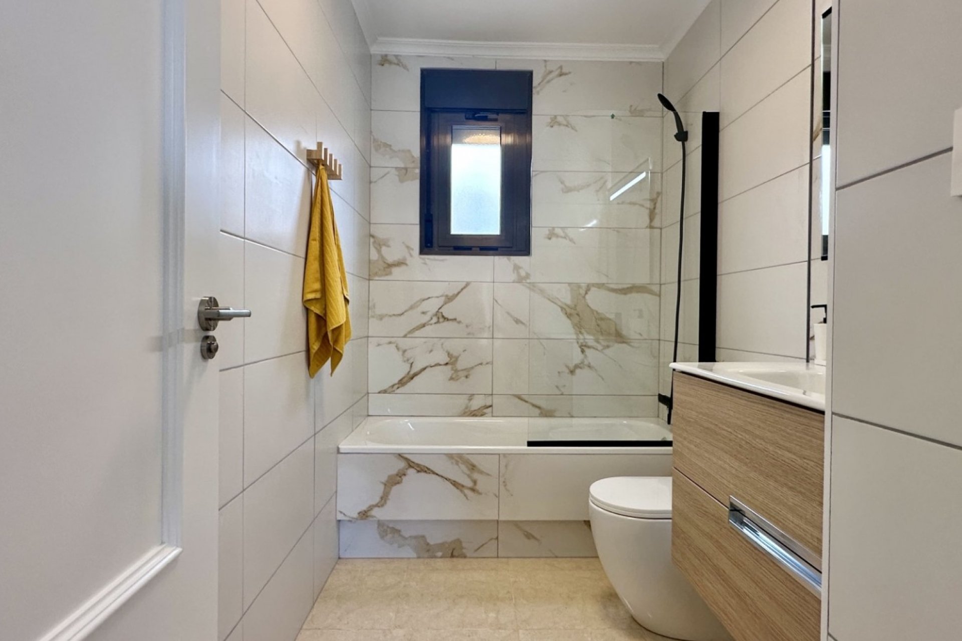 Herverkoop - Town House -
San Miguel de Salinas - Inland