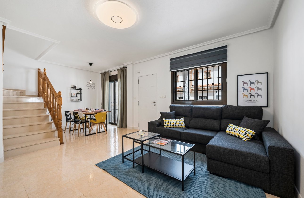 Herverkoop - Town House -
San Miguel de Salinas - Inland