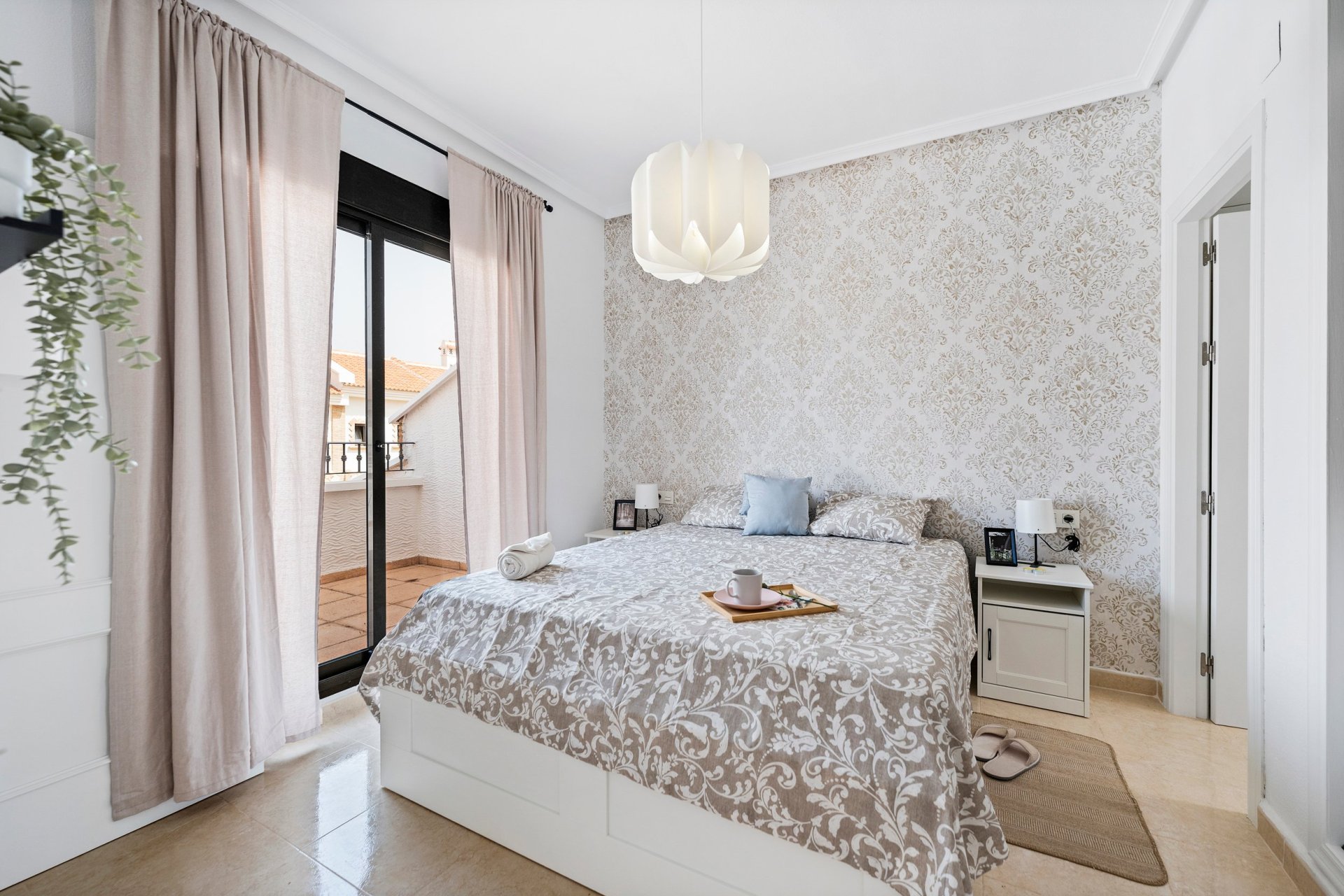 Herverkoop - Town House -
San Miguel de Salinas - Inland