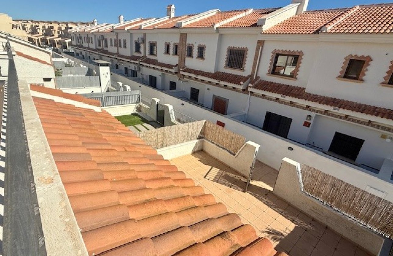 Herverkoop - Town House -
San Miguel de Salinas - Inland