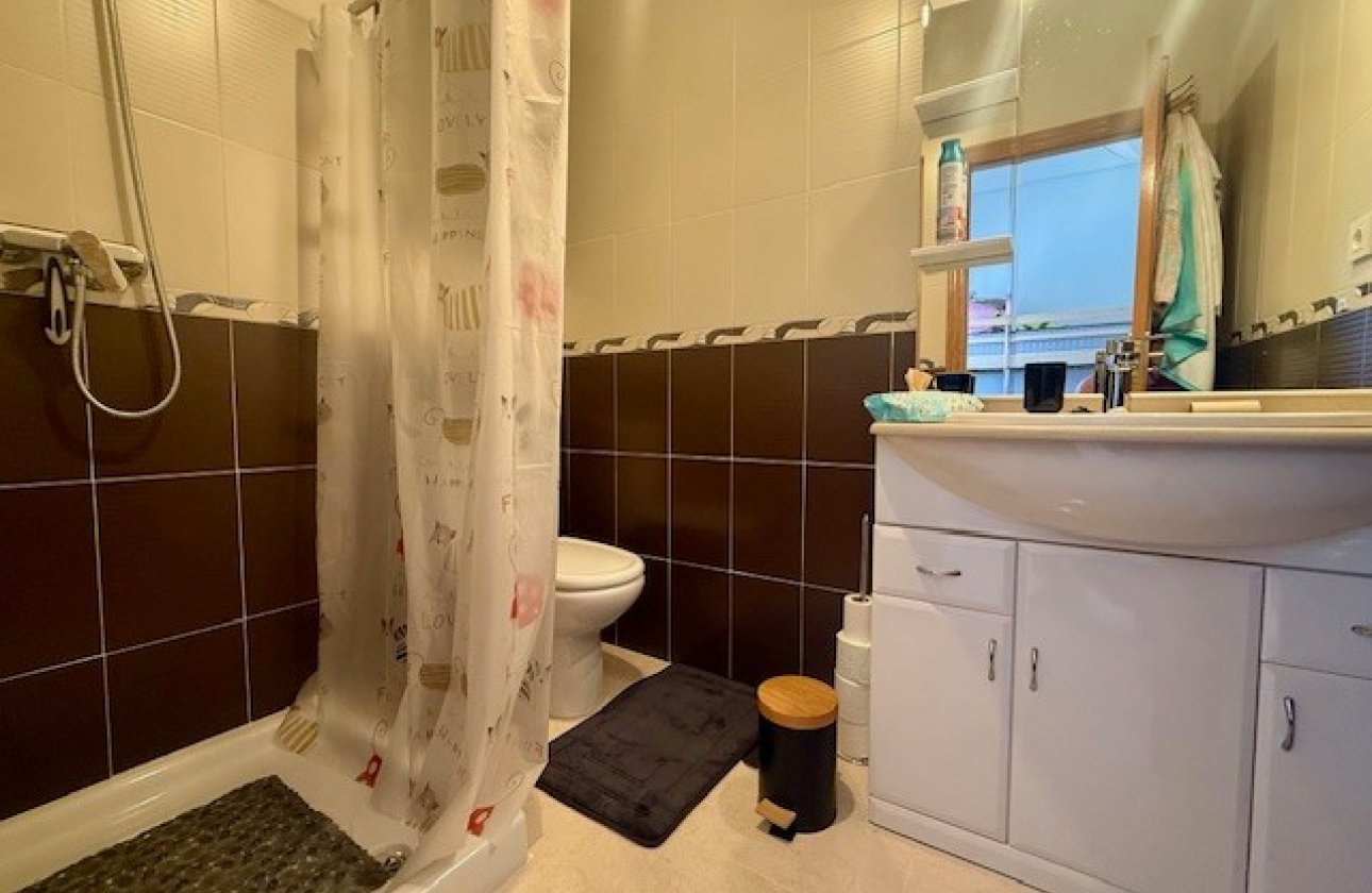 Herverkoop - Town House -
San Miguel de Salinas - Inland