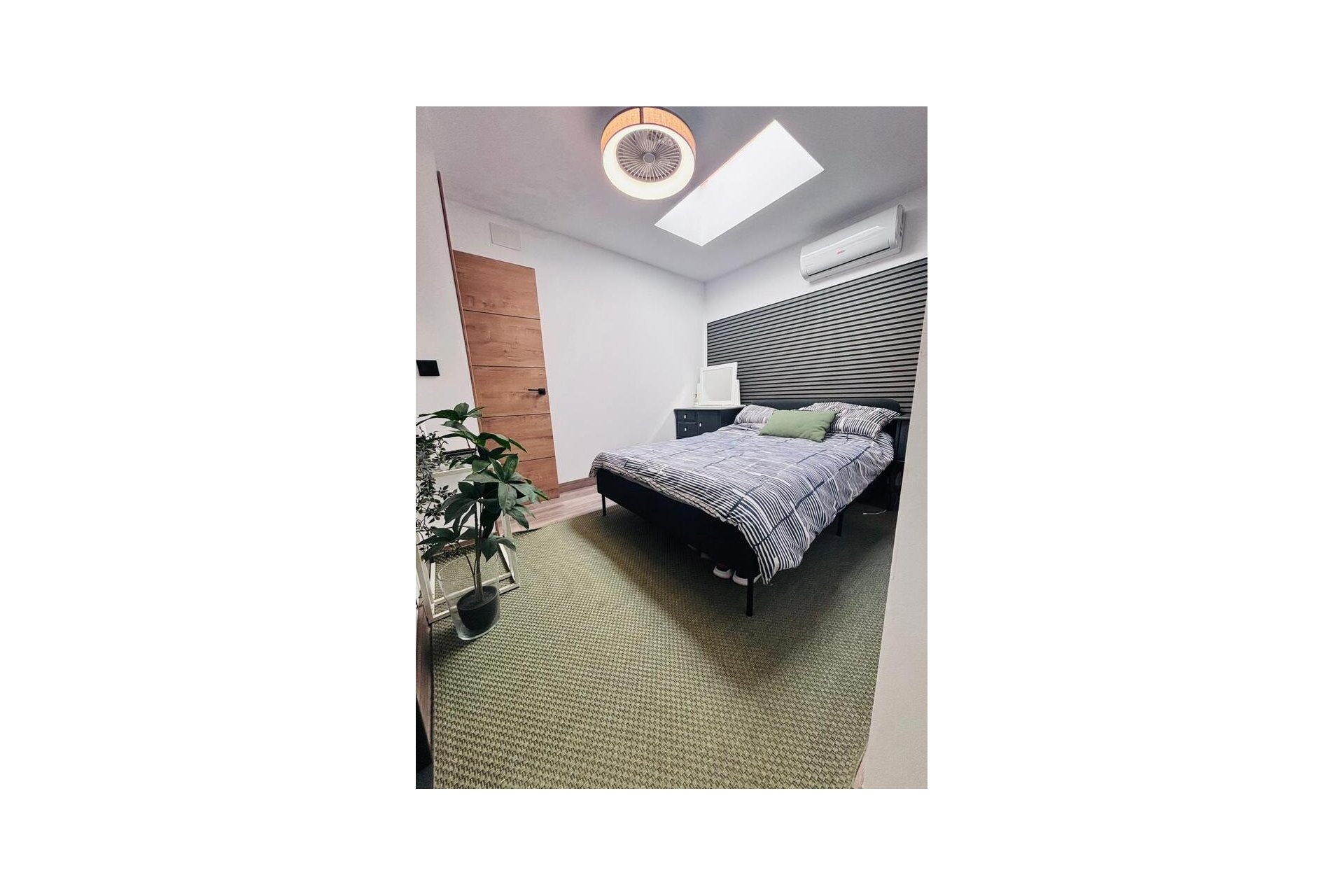 Herverkoop - Town House -
San Miguel de Salinas - Inland