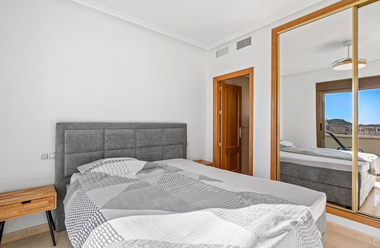 Herverkoop - Town House -
San Miguel de Salinas - Inland