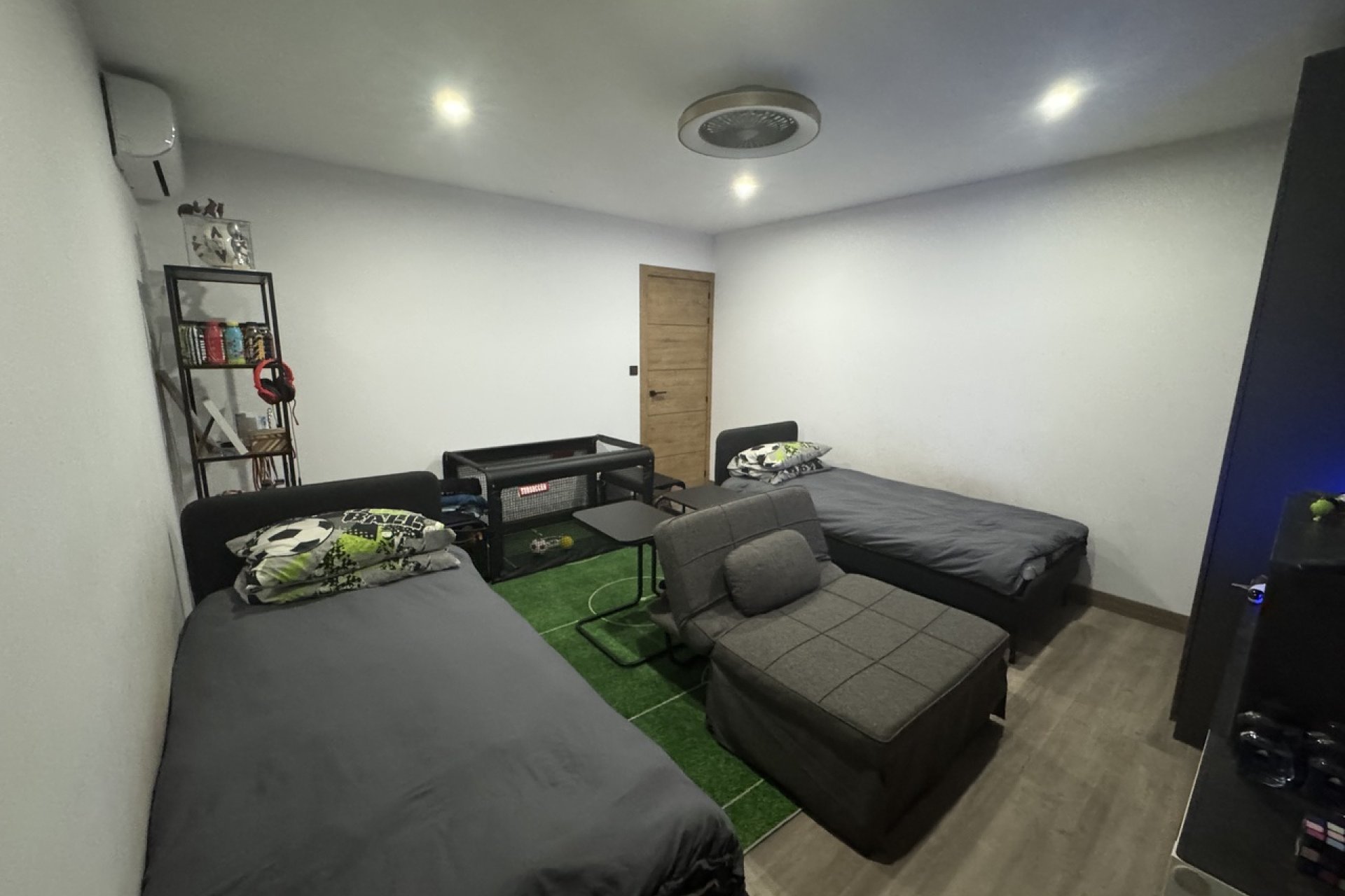 Herverkoop - Town House -
San Miguel de Salinas - Inland