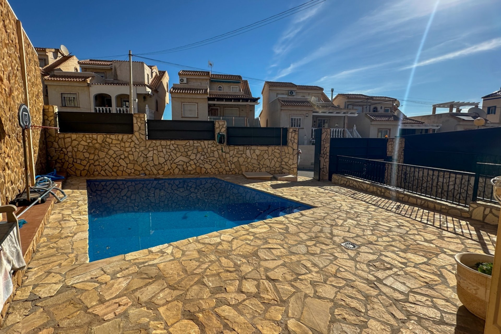 Herverkoop - Town House -
San Miguel de Salinas - Inland