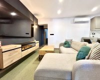 Herverkoop - Town House -
San Miguel de Salinas - Inland