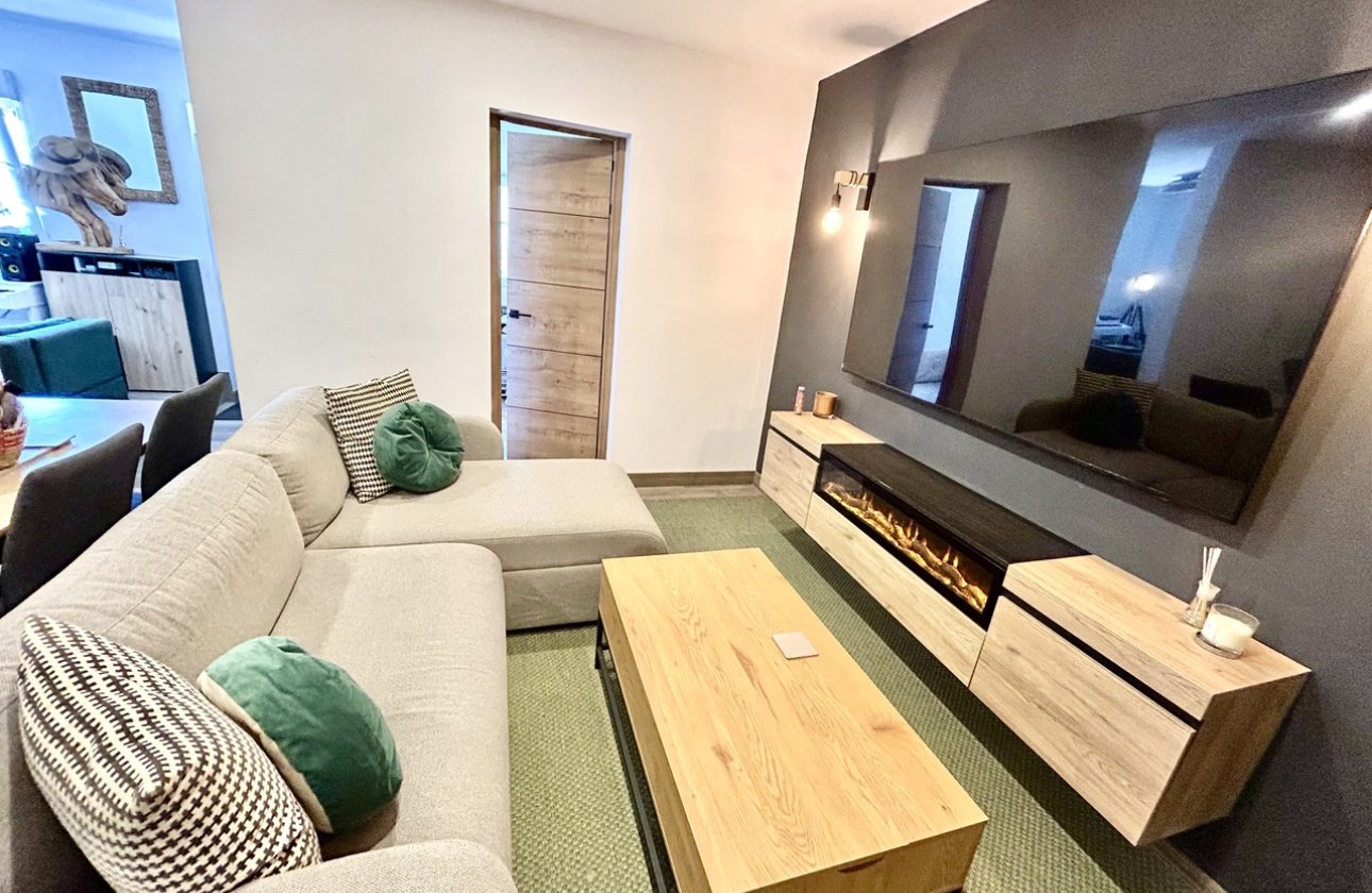 Herverkoop - Town House -
San Miguel de Salinas - Inland