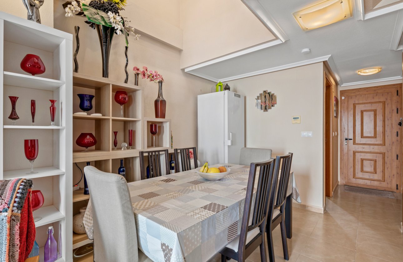 Herverkoop - Town House -
San Miguel de Salinas - Inland